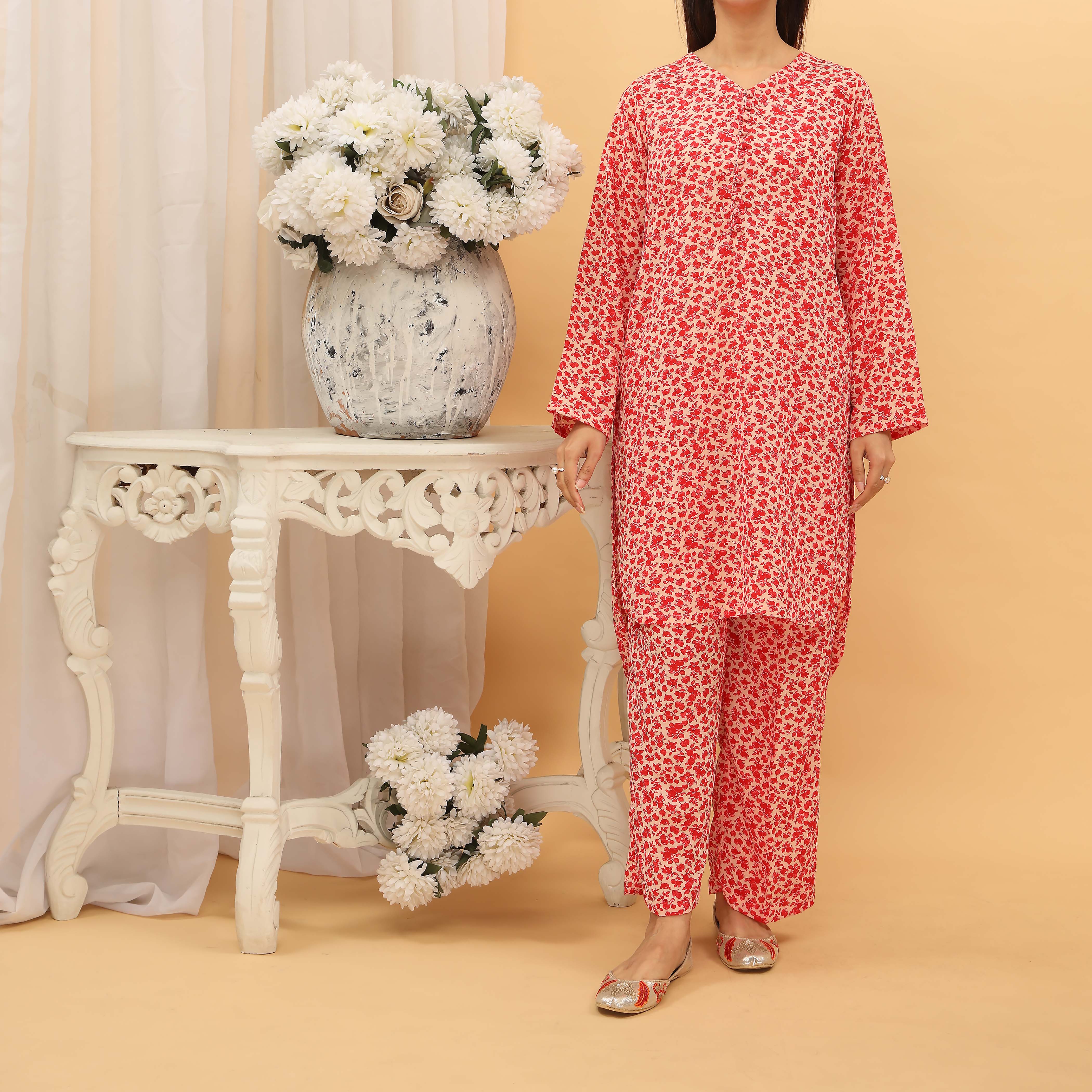 2PC- Digital Printed Grip Silk Co-Ord Set PS5320