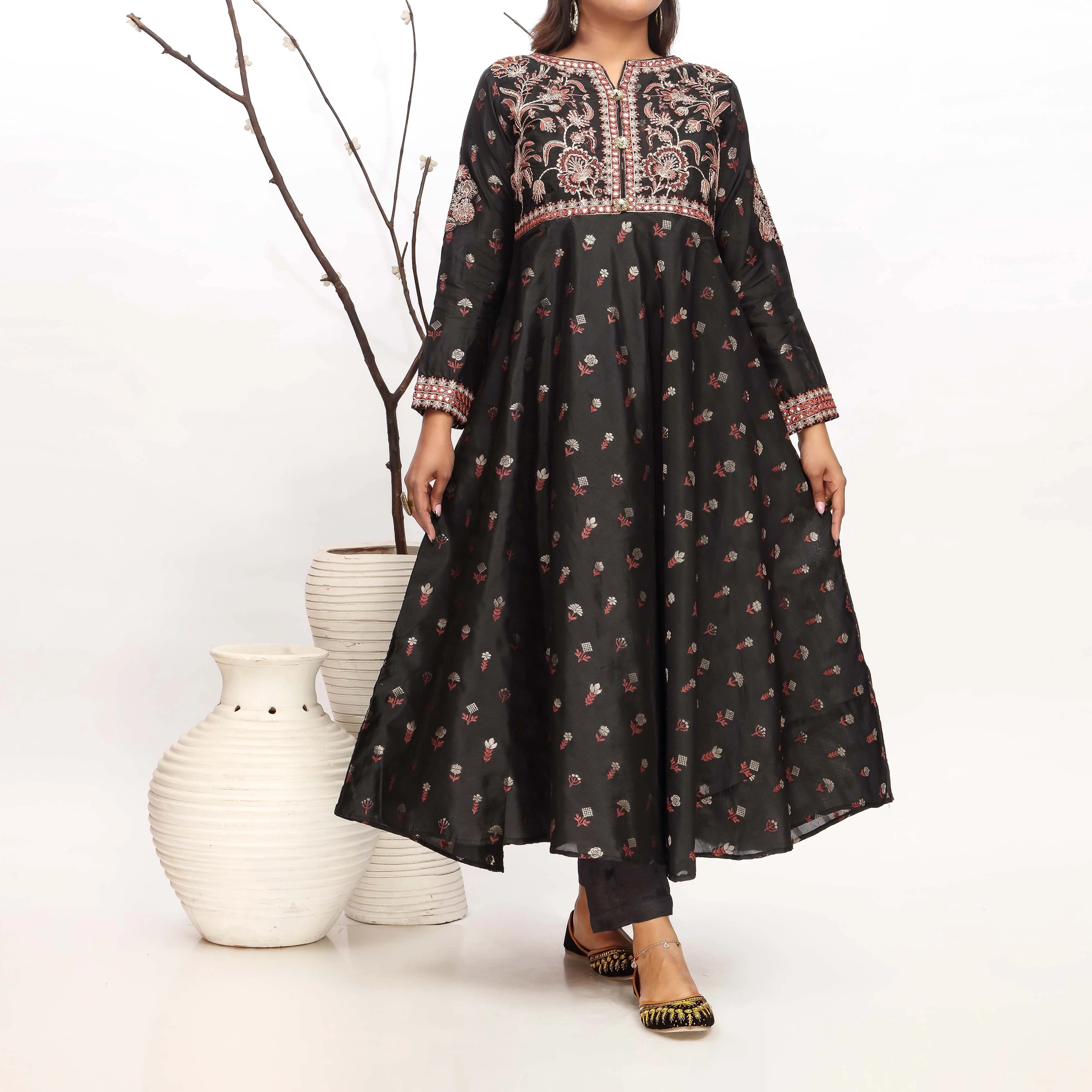 2PC- Embellished Jaquard Suit PS4383