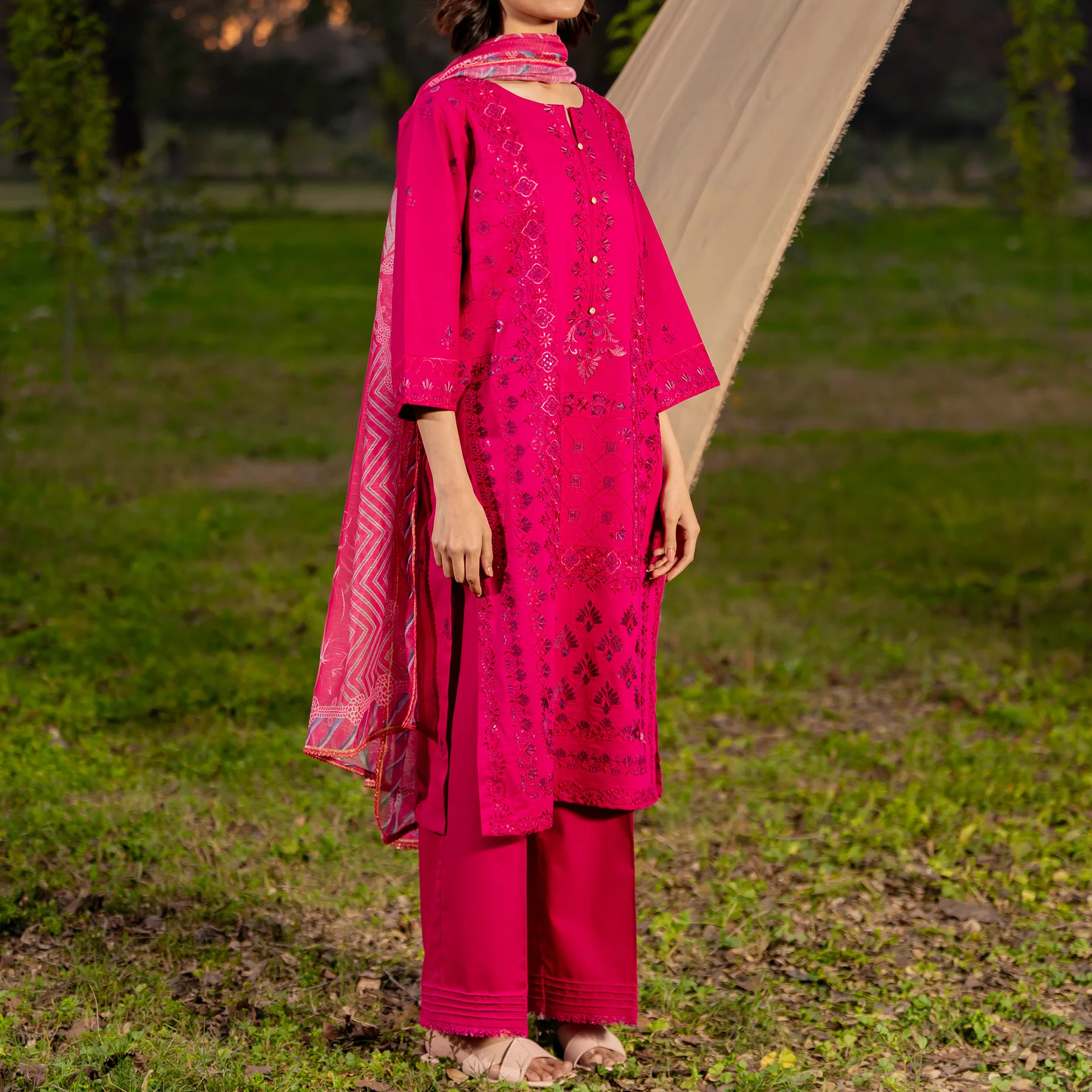 3PC- Unstitched Embroidered Lawn Suit US5388