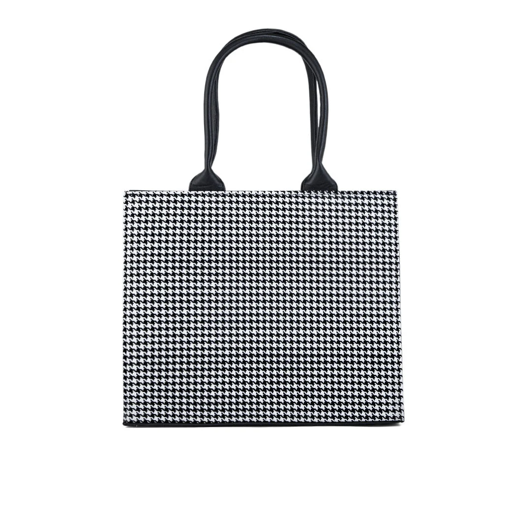 Black Formal Hand Bag P55652