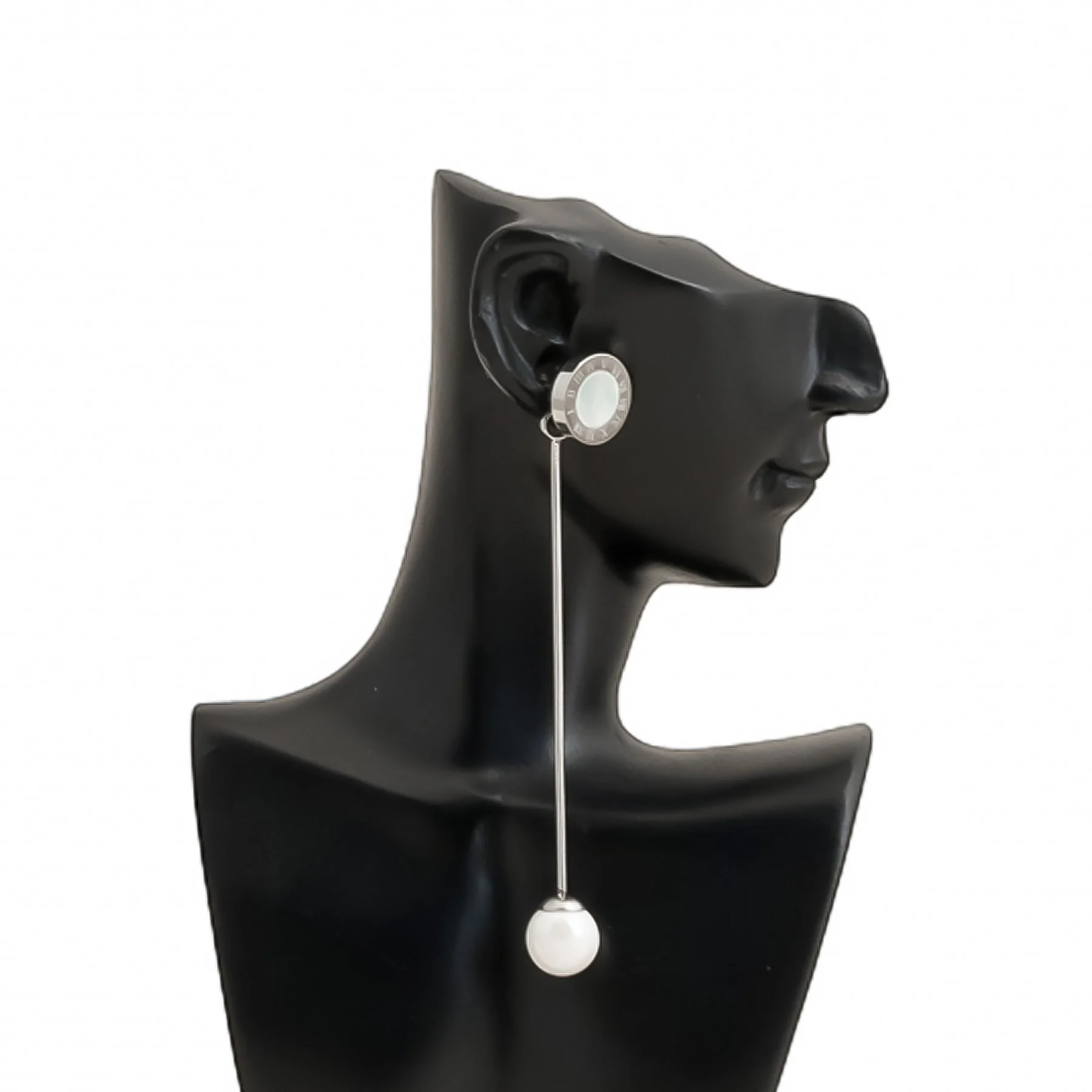 Earrings- T0400116