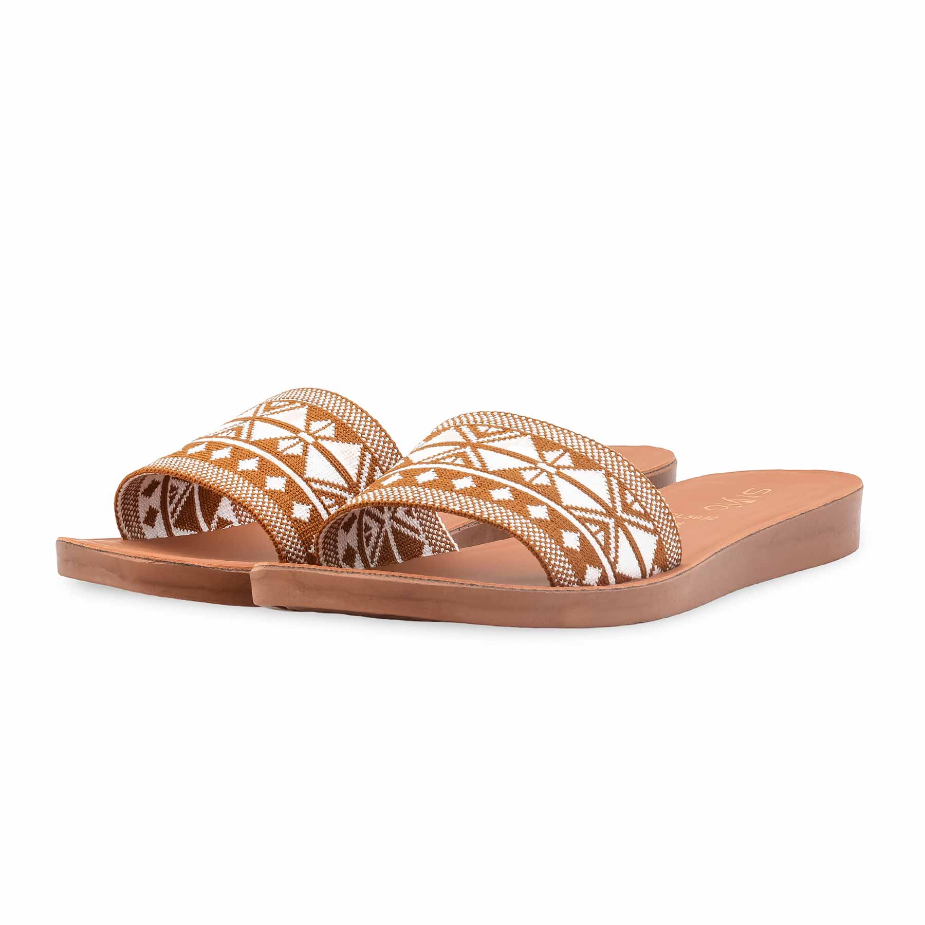 Women Casual Slipper - CL563226 - Image 3